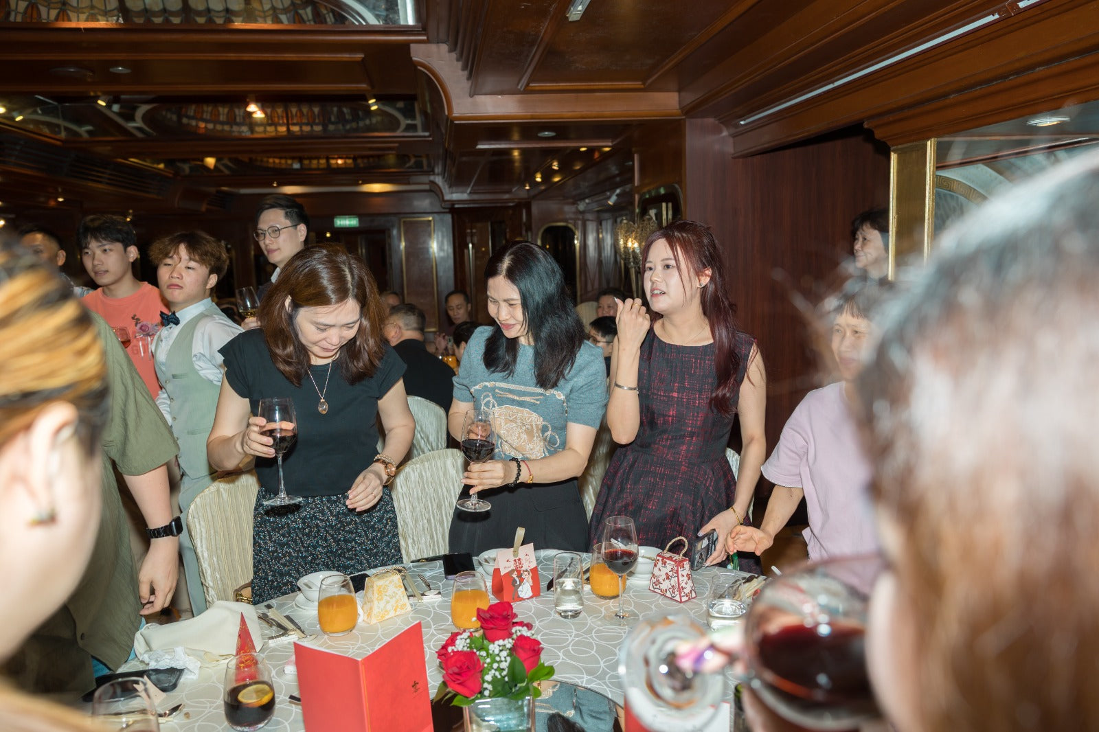 婚禮攝影錄影，Big day攝影錄影，婚禮攝影推介，婚禮攝影套餐，婚禮攝影錄影套餐，婚禮攝影錄影價錢，婚攝推介，婚攝價錢，婚禮攝影師，1P1V套餐，2P1V套餐，2P2V套餐，1P1V價錢，2P1V價錢，2P2V價錢，婚禮攝影錄影推薦，婚禮攝影錄影推介，1P1V推介，早拍晚播，成長片段，婚禮外影，Big day外影，姐妹團攝影，兄弟團攝影