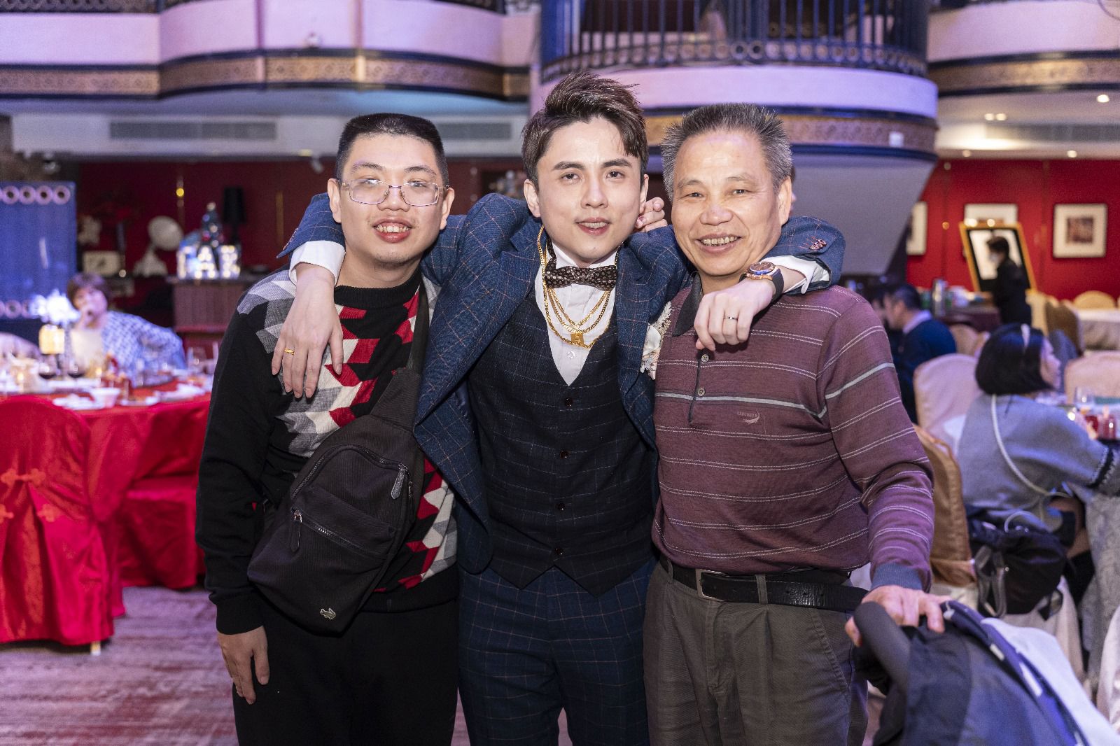 婚禮攝影錄影，Big day攝影錄影，婚禮攝影推介，婚禮攝影套餐，婚禮攝影錄影套餐，婚禮攝影錄影價錢，婚攝推介，婚攝價錢，婚禮攝影師，1P1V套餐，2P1V套餐，2P2V套餐，1P1V價錢，2P1V價錢，2P2V價錢，婚禮攝影錄影推薦，婚禮攝影錄影推介，1P1V推介，早拍晚播，成長片段，婚禮外影，Big day外影，姐妹團攝影，兄弟團攝影