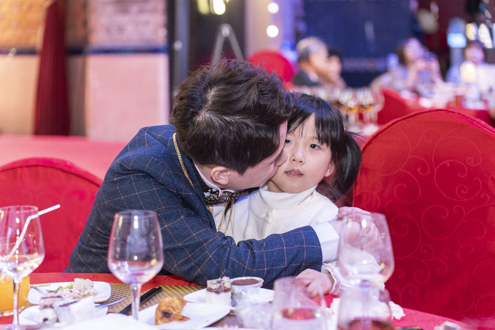 婚禮攝影錄影，Big day攝影錄影，婚禮攝影推介，婚禮攝影套餐，婚禮攝影錄影套餐，婚禮攝影錄影價錢，婚攝推介，婚攝價錢，婚禮攝影師，1P1V套餐，2P1V套餐，2P2V套餐，1P1V價錢，2P1V價錢，2P2V價錢，婚禮攝影錄影推薦，婚禮攝影錄影推介，1P1V推介，早拍晚播，成長片段，婚禮外影，Big day外影，姐妹團攝影，兄弟團攝影