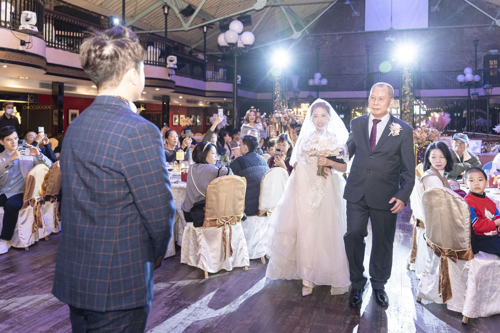 婚禮攝影錄影，Big day攝影錄影，婚禮攝影推介，婚禮攝影套餐，婚禮攝影錄影套餐，婚禮攝影錄影價錢，婚攝推介，婚攝價錢，婚禮攝影師，1P1V套餐，2P1V套餐，2P2V套餐，1P1V價錢，2P1V價錢，2P2V價錢，婚禮攝影錄影推薦，婚禮攝影錄影推介，1P1V推介，早拍晚播，成長片段，婚禮外影，Big day外影，姐妹團攝影，兄弟團攝影