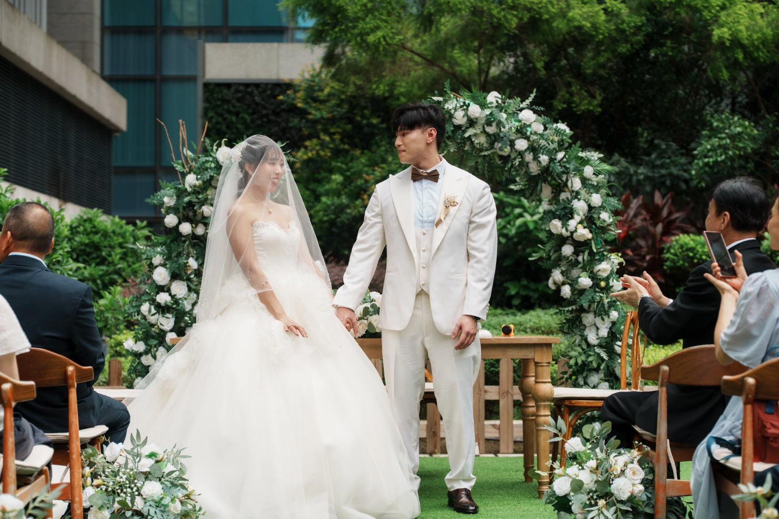 婚禮攝影錄影，Big day攝影錄影，婚禮攝影推介，婚禮攝影套餐，婚禮攝影錄影套餐，婚禮攝影錄影價錢，婚攝推介，婚攝價錢，婚禮攝影師，1P1V套餐，2P1V套餐，2P2V套餐，1P1V價錢，2P1V價錢，2P2V價錢，婚禮攝影錄影推薦，婚禮攝影錄影推介，1P1V推介，早拍晚播，成長片段，婚禮外影，Big day外影，姐妹團攝影，兄弟團攝影