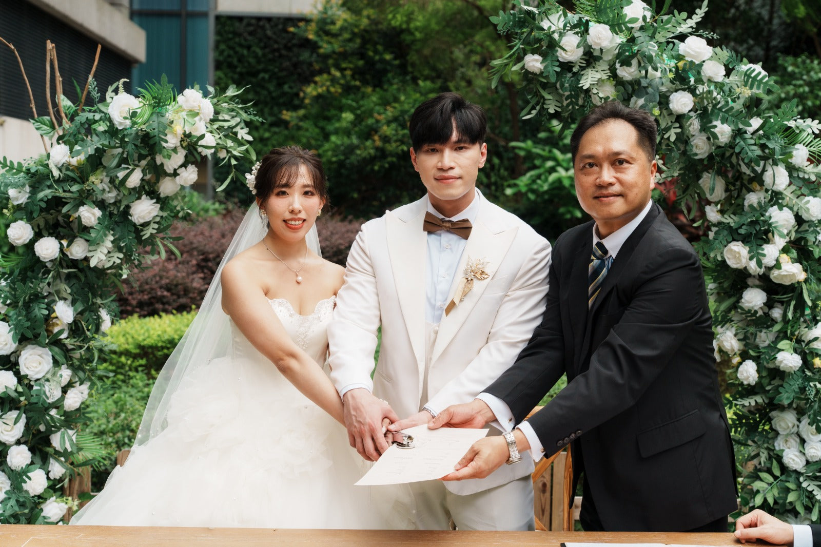 婚禮攝影錄影，Big day攝影錄影，婚禮攝影推介，婚禮攝影套餐，婚禮攝影錄影套餐，婚禮攝影錄影價錢，婚攝推介，婚攝價錢，婚禮攝影師，1P1V套餐，2P1V套餐，2P2V套餐，1P1V價錢，2P1V價錢，2P2V價錢，婚禮攝影錄影推薦，婚禮攝影錄影推介，1P1V推介，早拍晚播，成長片段，婚禮外影，Big day外影，姐妹團攝影，兄弟團攝影