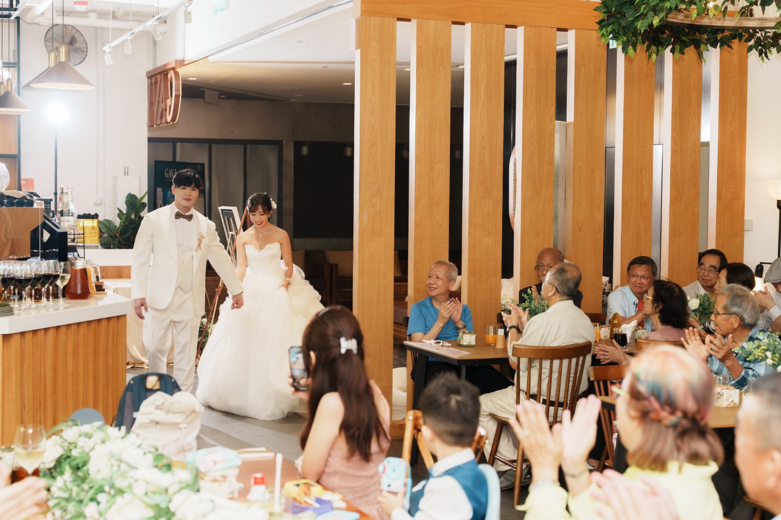 婚禮攝影錄影，Big day攝影錄影，婚禮攝影推介，婚禮攝影套餐，婚禮攝影錄影套餐，婚禮攝影錄影價錢，婚攝推介，婚攝價錢，婚禮攝影師，1P1V套餐，2P1V套餐，2P2V套餐，1P1V價錢，2P1V價錢，2P2V價錢，婚禮攝影錄影推薦，婚禮攝影錄影推介，1P1V推介，早拍晚播，成長片段，婚禮外影，Big day外影，姐妹團攝影，兄弟團攝影
