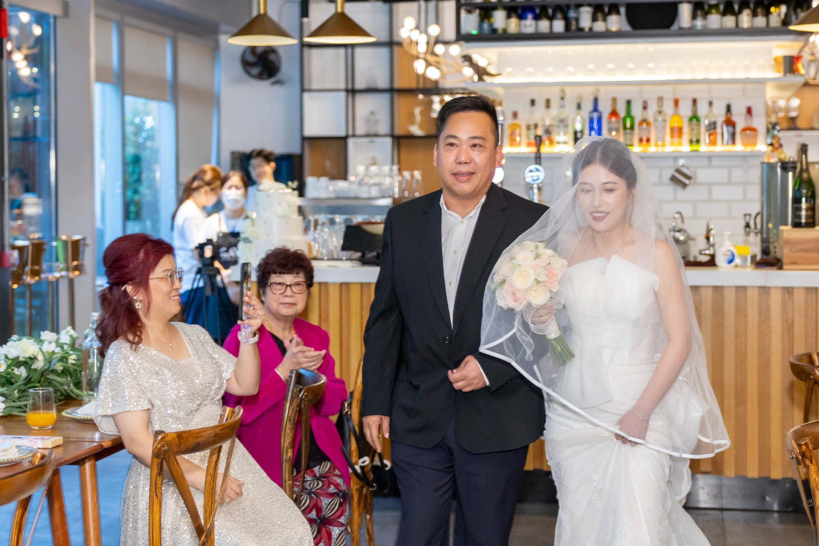 婚禮攝影錄影，Big day攝影錄影，婚禮攝影推介，婚禮攝影套餐，婚禮攝影錄影套餐，婚禮攝影錄影價錢，婚攝推介，婚攝價錢，婚禮攝影師，1P1V套餐，2P1V套餐，2P2V套餐，1P1V價錢，2P1V價錢，2P2V價錢，婚禮攝影錄影推薦，婚禮攝影錄影推介，1P1V推介，早拍晚播，成長片段，婚禮外影，Big day外影，姐妹團攝影，兄弟團攝影