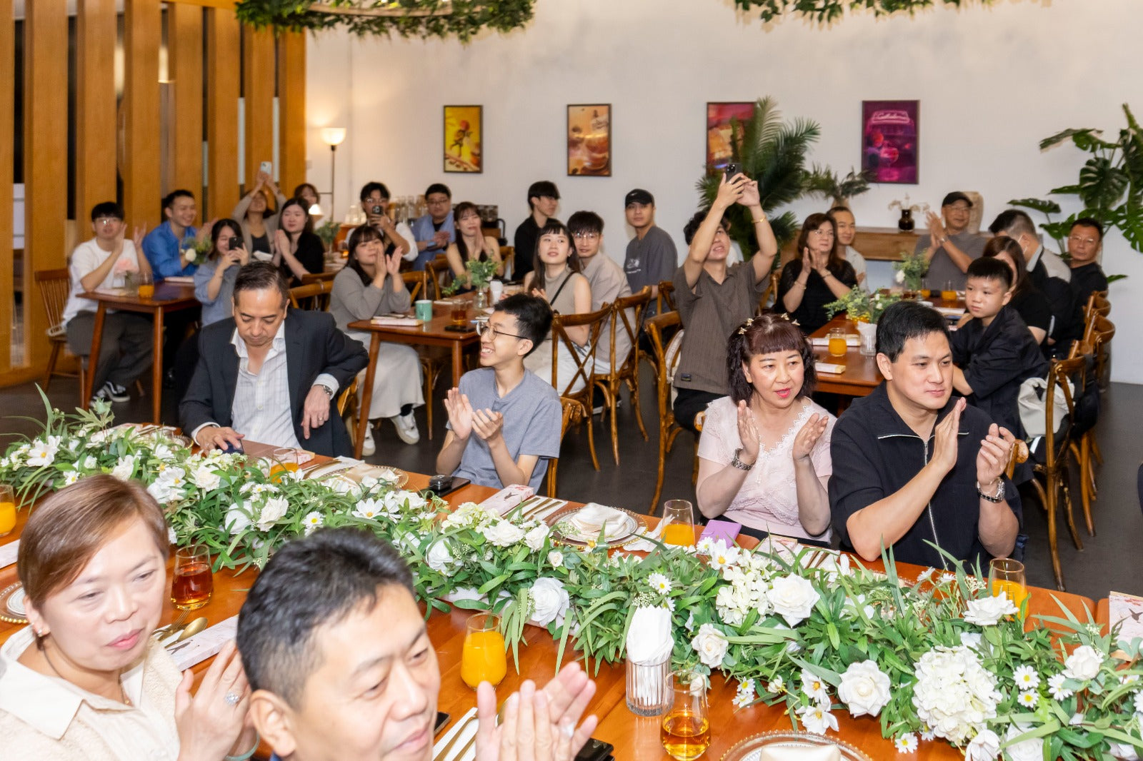 婚禮攝影錄影，Big day攝影錄影，婚禮攝影推介，婚禮攝影套餐，婚禮攝影錄影套餐，婚禮攝影錄影價錢，婚攝推介，婚攝價錢，婚禮攝影師，1P1V套餐，2P1V套餐，2P2V套餐，1P1V價錢，2P1V價錢，2P2V價錢，婚禮攝影錄影推薦，婚禮攝影錄影推介，1P1V推介，早拍晚播，成長片段，婚禮外影，Big day外影，姐妹團攝影，兄弟團攝影
