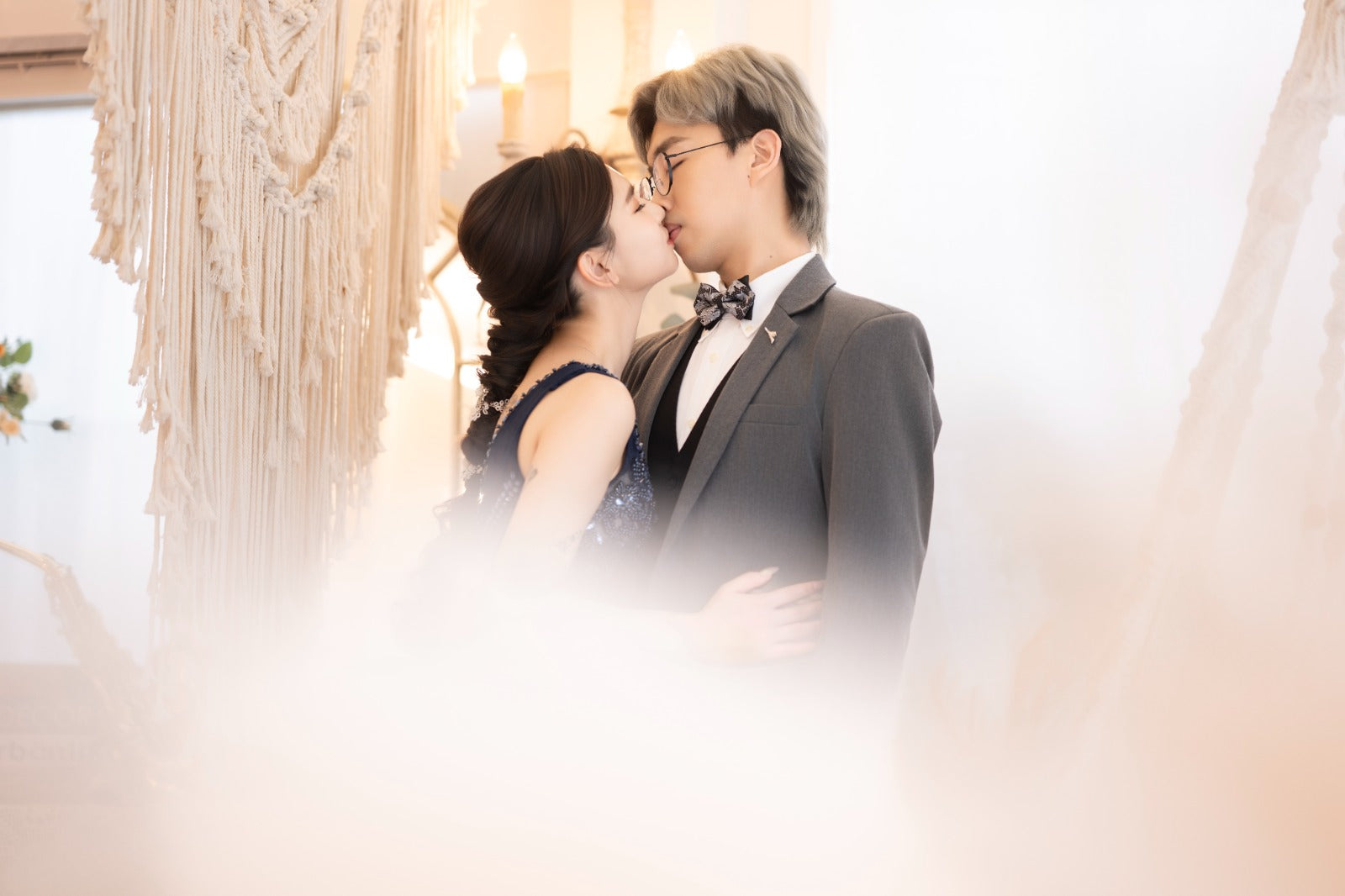 婚紗照攝影，室內婚紗攝影，室內婚紗攝影價錢，室內婚紗攝影套餐，室內婚紗攝影推介，室內婚紗攝影推薦，婚紗攝影價錢，婚紗攝影價錢推介，婚紗攝影推薦，香港濟州島天梯拍攝，戶外prewedding，香港教堂prewedding，香港戶外婚紗照，香港戶外草地婚紗照，香港戶外婚紗照推薦，香港教堂背景prewedding，香港教堂背景婚紗照，香港私人場地prewedding，香港私人影棚prewedding