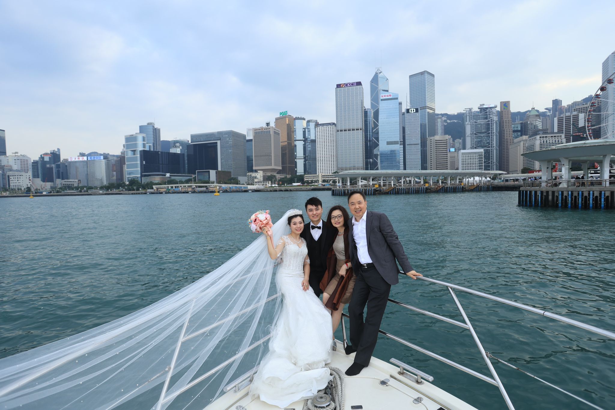 游艇Prewedding Package，香港游艇Prewedding，香港全包一站式游艇Prewedding 套餐，海上婚禮攝影，香港海上攝影推薦，游艇拍攝。海上婚攝推薦，香港Prewedding，豪華游艇