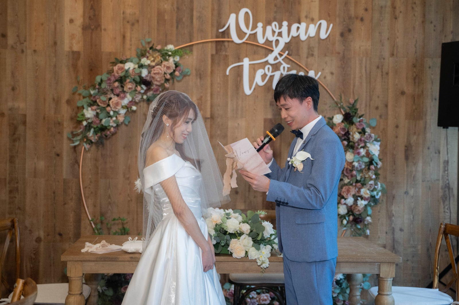 婚禮攝影錄影，Big day攝影錄影，婚禮攝影推介，婚禮攝影套餐，婚禮攝影錄影套餐，婚禮攝影錄影價錢，婚攝推介，婚攝價錢，婚禮攝影師，1P1V套餐，2P1V套餐，2P2V套餐，1P1V價錢，2P1V價錢，2P2V價錢，婚禮攝影錄影推薦，婚禮攝影錄影推介，1P1V推介，早拍晚播，成長片段，婚禮外影，Big day外影，姐妹團攝影，兄弟團攝影