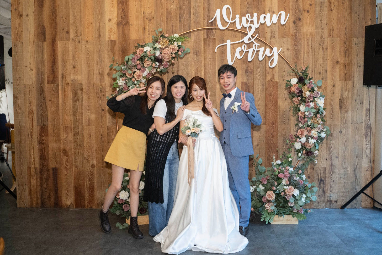 婚禮攝影錄影，Big day攝影錄影，婚禮攝影推介，婚禮攝影套餐，婚禮攝影錄影套餐，婚禮攝影錄影價錢，婚攝推介，婚攝價錢，婚禮攝影師，1P1V套餐，2P1V套餐，2P2V套餐，1P1V價錢，2P1V價錢，2P2V價錢，婚禮攝影錄影推薦，婚禮攝影錄影推介，1P1V推介，早拍晚播，成長片段，婚禮外影，Big day外影，姐妹團攝影，兄弟團攝影