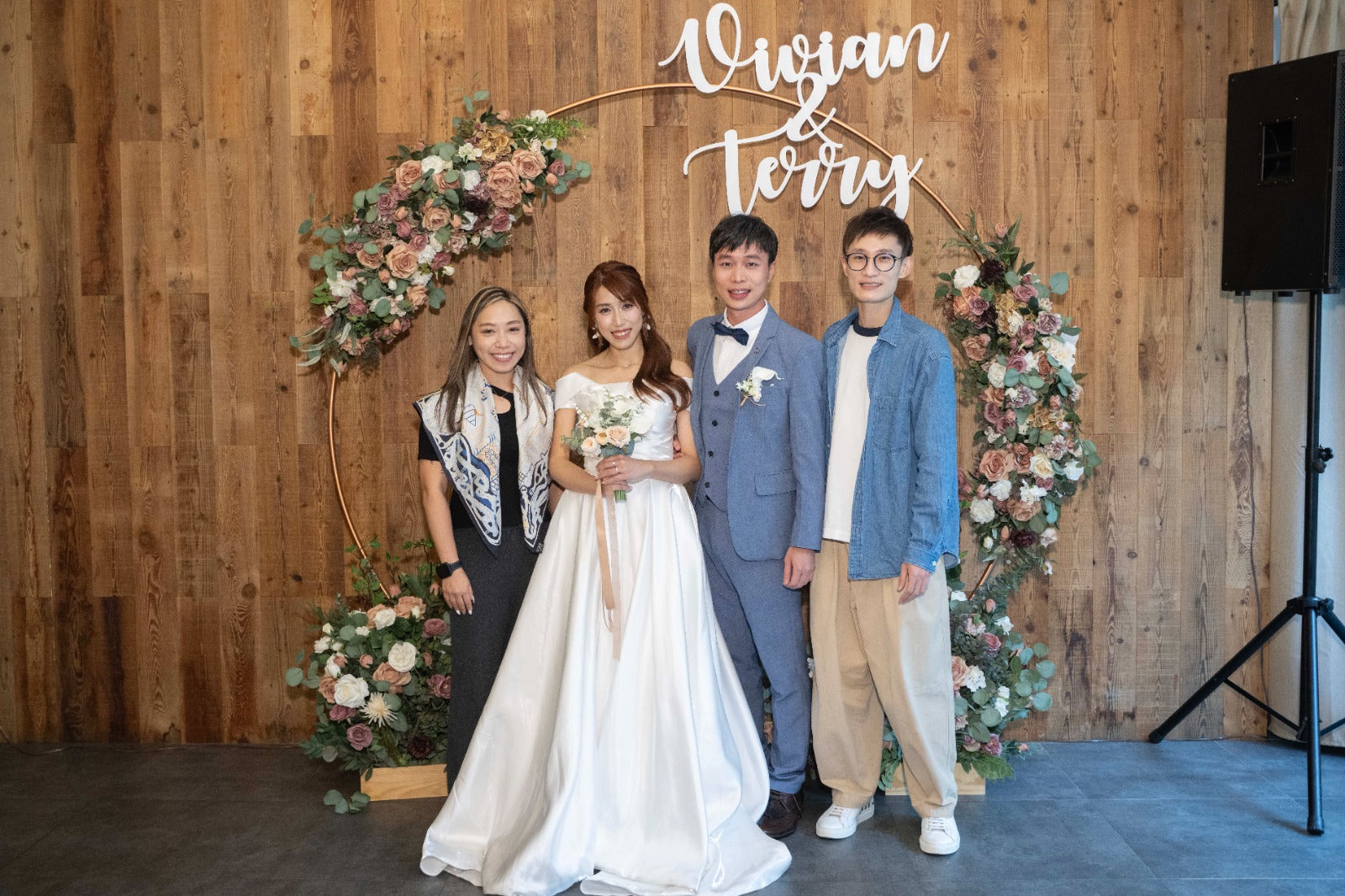 婚禮攝影錄影，Big day攝影錄影，婚禮攝影推介，婚禮攝影套餐，婚禮攝影錄影套餐，婚禮攝影錄影價錢，婚攝推介，婚攝價錢，婚禮攝影師，1P1V套餐，2P1V套餐，2P2V套餐，1P1V價錢，2P1V價錢，2P2V價錢，婚禮攝影錄影推薦，婚禮攝影錄影推介，1P1V推介，早拍晚播，成長片段，婚禮外影，Big day外影，姐妹團攝影，兄弟團攝影