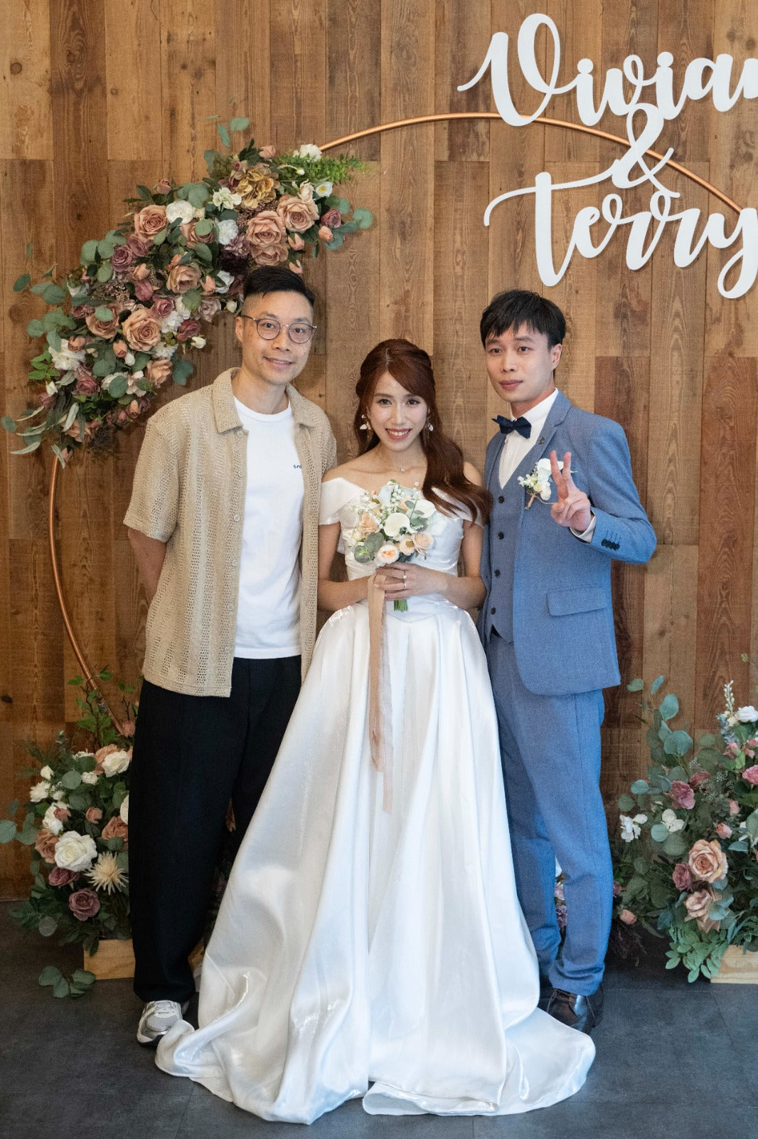 婚禮攝影錄影，Big day攝影錄影，婚禮攝影推介，婚禮攝影套餐，婚禮攝影錄影套餐，婚禮攝影錄影價錢，婚攝推介，婚攝價錢，婚禮攝影師，1P1V套餐，2P1V套餐，2P2V套餐，1P1V價錢，2P1V價錢，2P2V價錢，婚禮攝影錄影推薦，婚禮攝影錄影推介，1P1V推介，早拍晚播，成長片段，婚禮外影，Big day外影，姐妹團攝影，兄弟團攝影