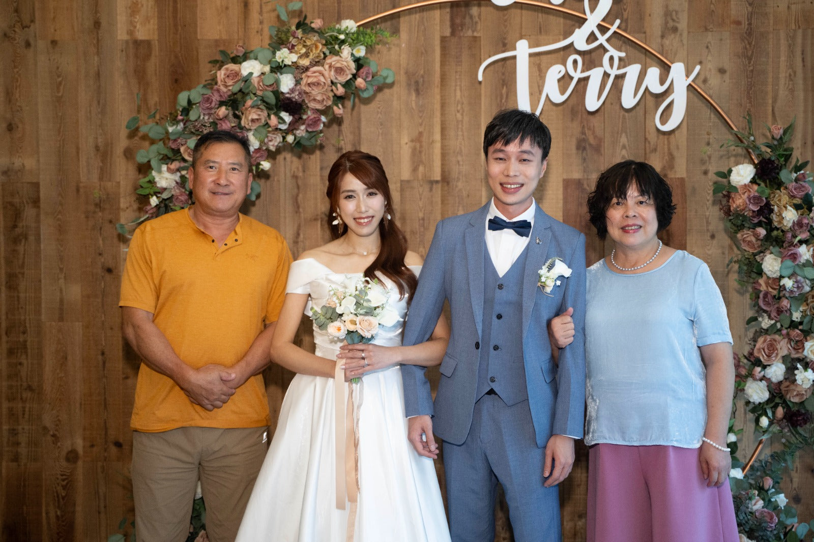 婚禮攝影錄影，Big day攝影錄影，婚禮攝影推介，婚禮攝影套餐，婚禮攝影錄影套餐，婚禮攝影錄影價錢，婚攝推介，婚攝價錢，婚禮攝影師，1P1V套餐，2P1V套餐，2P2V套餐，1P1V價錢，2P1V價錢，2P2V價錢，婚禮攝影錄影推薦，婚禮攝影錄影推介，1P1V推介，早拍晚播，成長片段，婚禮外影，Big day外影，姐妹團攝影，兄弟團攝影