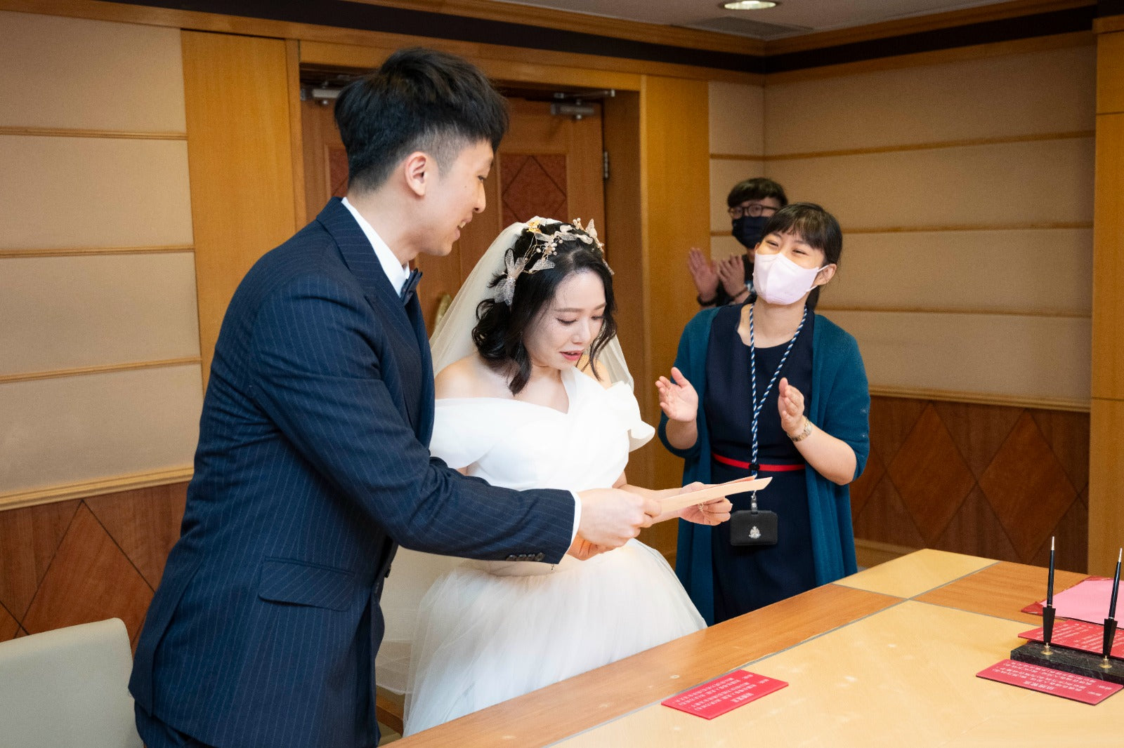 婚禮攝影錄影，Big day攝影錄影，婚禮攝影推介，婚禮攝影套餐，婚禮攝影錄影套餐，婚禮攝影錄影價錢，婚攝推介，婚攝價錢，婚禮攝影師，1P1V套餐，2P1V套餐，2P2V套餐，1P1V價錢，2P1V價錢，2P2V價錢，婚禮攝影錄影推薦，婚禮攝影錄影推介，1P1V推介，早拍晚播，成長片段，婚禮外影，Big day外影，姐妹團攝影，兄弟團攝影