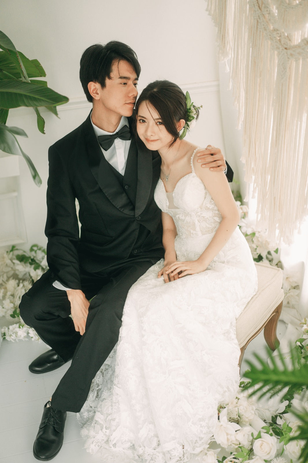 婚紗照攝影，室內婚紗攝影，室內婚紗攝影價錢，室內婚紗攝影套餐，室內婚紗攝影推介，室內婚紗攝影推薦，婚紗攝影價錢，婚紗攝影價錢推介，婚紗攝影推薦，香港濟州島天梯拍攝，戶外prewedding，香港教堂prewedding，香港戶外婚紗照，香港戶外草地婚紗照，香港戶外婚紗照推薦，香港教堂背景prewedding，香港教堂背景婚紗照，香港私人場地prewedding，香港私人影棚prewedding