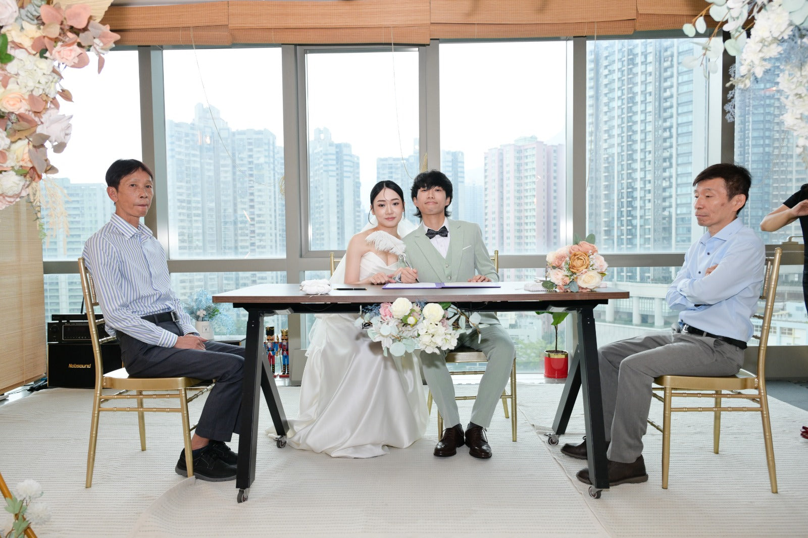 證婚場地，輕婚禮場地，輕婚禮證婚場地，註冊證婚場地，輕婚禮場地價錢，輕婚禮場地推薦，證婚場地價錢，證婚場地推介，證婚律師，證婚場地套餐，證婚場地一條龍套餐，九龍區證婚場地香港證婚場地, 香港證婚場地2024, 證婚場地, 證婚場地介紹, 香港結婚場地, 證婚場地2024, 香港一站式婚禮2024, 輕婚禮, 小型證婚, 香港證婚加Cocktail party, 香港婚宴場地推薦2024，香港證婚場地推薦2024，香港證婚，香港證婚2024，香港草地證婚場地，香港草地證婚，香港草地證婚推薦，香港草地證婚2024，香港遊艇證婚，香港遊艇證婚2024，香港遊艇證婚推薦，香港遊艇推薦2024，香港室內小型證婚，香港室內證婚，香港室內證婚場地2024