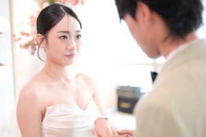 婚禮新娘婚紗，香港婚紗店，婚紗租借，香港婚紗租借，香港婚紗店推薦，新娘婚紗租借，新娘婚紗租借價錢，輕婚紗推薦，輕婚紗價錢，拖尾婚紗，魚尾婚紗，婚紗店推薦，觀塘婚紗店，婚紗禮服租借價錢，媽媽衫，奶奶衫，婚禮服裝，婚紗店推介，新娘晚裝價錢，A line晚裝，晚裝推薦，宴會晚裝推介，新娘婚紗，婚紗攝影，平腳婚紗，婚紗頭紗，婚紗店香港，婚紗租借推薦，婚紗租借推介，婚紗租借費用，婚紗租借推薦香港，組婚紗幾錢，組婚紗香港