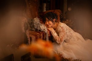 香港懷舊復古Prewedding Package, 香港懷舊復古攝影，香港一站式Prewedding Package，香港懷舊攝影，香港復古攝影，香港攝影好去處，香港 prewedding 推薦，香港 prewedding studio，香港 prewedding 地點，香港室內 prewedding studio，香港復古懷舊 studio，Hong Kong vintage prewedding studio, Hong Kong vintage prewedding photographer, 香港 prewedding 攝影師，香港 prewedding 攝影師推薦，香港 prewedding 拍攝場地推薦