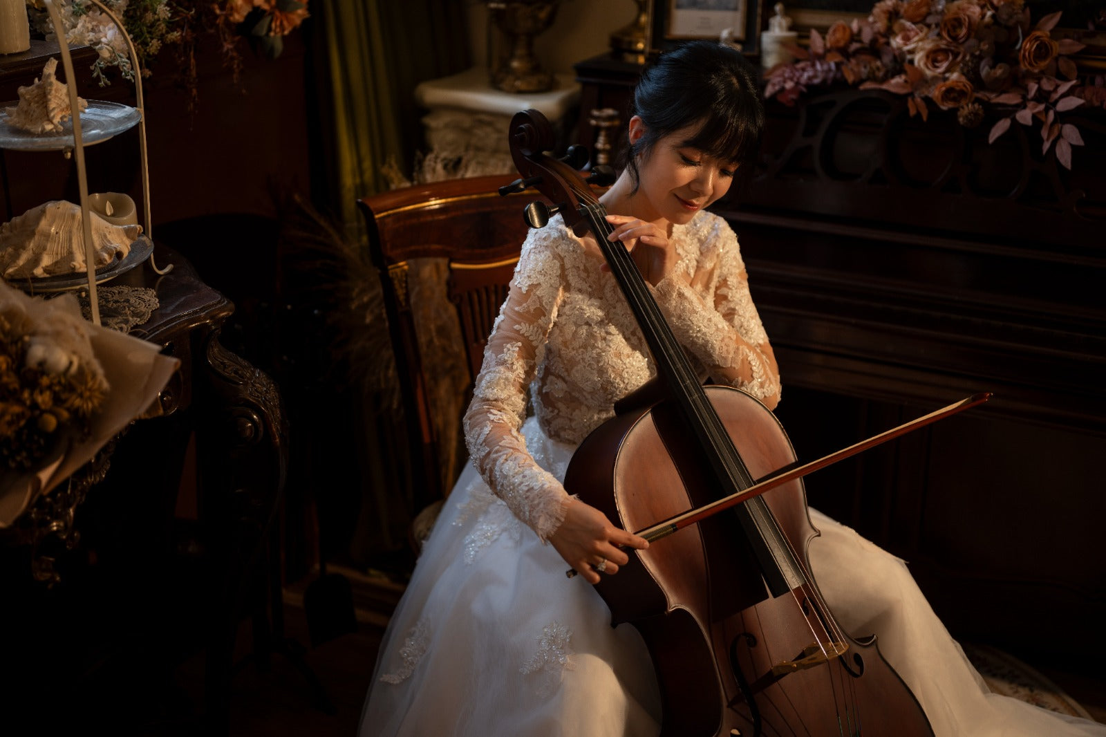 香港懷舊復古Prewedding Package, 香港懷舊復古攝影，香港一站式Prewedding Package，香港懷舊攝影，香港復古攝影，香港攝影好去處，香港 prewedding 推薦，香港 prewedding studio，香港 prewedding 地點，香港室內 prewedding studio，香港復古懷舊 studio，Hong Kong vintage prewedding studio, Hong Kong vintage prewedding photographer, 香港 prewedding 攝影師，香港 prewedding 攝影師推薦，香港 prewedding 拍攝場地推薦
