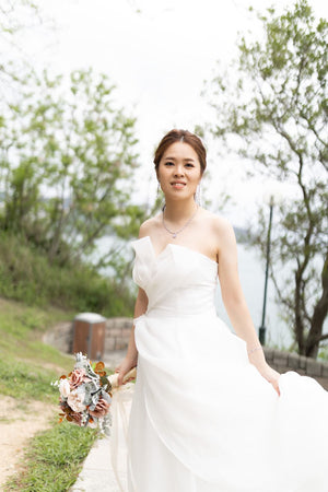 婚禮新娘婚紗，香港婚紗店，婚紗租借，香港婚紗租借，香港婚紗店推薦，新娘婚紗租借，新娘婚紗租借價錢，輕婚紗推薦，輕婚紗價錢，拖尾婚紗，魚尾婚紗，婚紗店推薦，觀塘婚紗店，婚紗禮服租借價錢，媽媽衫，奶奶衫，婚禮服裝，婚紗店推介，新娘晚裝價錢，A line晚裝，晚裝推薦，宴會晚裝推介，新娘婚紗，婚紗攝影，平腳婚紗，婚紗頭紗，婚紗店香港，婚紗租借推薦，婚紗租借推介，婚紗租借費用，婚紗租借推薦香港，組婚紗幾錢，組婚紗香港