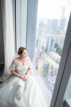 婚禮新娘婚紗，香港婚紗店，婚紗租借，香港婚紗租借，香港婚紗店推薦，新娘婚紗租借，新娘婚紗租借價錢，輕婚紗推薦，輕婚紗價錢，拖尾婚紗，魚尾婚紗，婚紗店推薦，觀塘婚紗店，婚紗禮服租借價錢，媽媽衫，奶奶衫，婚禮服裝，婚紗店推介，新娘晚裝價錢，A line晚裝，晚裝推薦，宴會晚裝推介，新娘婚紗，婚紗攝影，平腳婚紗，婚紗頭紗，婚紗店香港，婚紗租借推薦，婚紗租借推介，婚紗租借費用，婚紗租借推薦香港，組婚紗幾錢，組婚紗香港