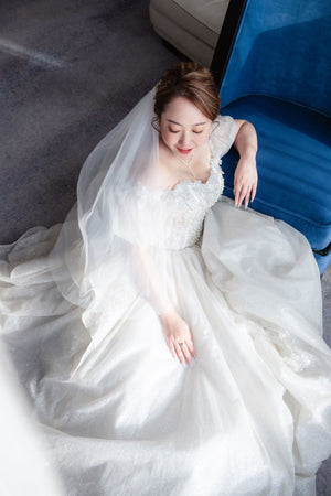 婚禮新娘婚紗，香港婚紗店，婚紗租借，香港婚紗租借，香港婚紗店推薦，新娘婚紗租借，新娘婚紗租借價錢，輕婚紗推薦，輕婚紗價錢，拖尾婚紗，魚尾婚紗，婚紗店推薦，觀塘婚紗店，婚紗禮服租借價錢，媽媽衫，奶奶衫，婚禮服裝，婚紗店推介，新娘晚裝價錢，A line晚裝，晚裝推薦，宴會晚裝推介，新娘婚紗，婚紗攝影，平腳婚紗，婚紗頭紗，婚紗店香港，婚紗租借推薦，婚紗租借推介，婚紗租借費用，婚紗租借推薦香港，組婚紗幾錢，組婚紗香港