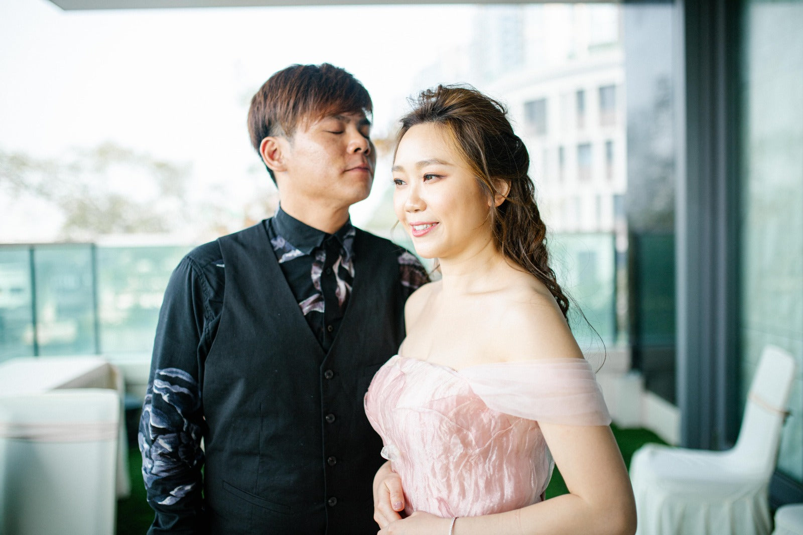 婚禮新娘婚紗，香港婚紗店，婚紗租借，香港婚紗租借，香港婚紗店推薦，新娘婚紗租借，新娘婚紗租借價錢，輕婚紗推薦，輕婚紗價錢，拖尾婚紗，魚尾婚紗，婚紗店推薦，觀塘婚紗店，婚紗禮服租借價錢，媽媽衫，奶奶衫，婚禮服裝，婚紗店推介，新娘晚裝價錢，A line晚裝，晚裝推薦，宴會晚裝推介，新娘婚紗，婚紗攝影，平腳婚紗，婚紗頭紗，婚紗店香港，婚紗租借推薦，婚紗租借推介，婚紗租借費用，婚紗租借推薦香港，組婚紗幾錢，組婚紗香港