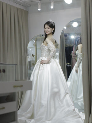 婚禮新娘婚紗，香港婚紗店，婚紗租借，香港婚紗租借，香港婚紗店推薦，新娘婚紗租借，新娘婚紗租借價錢，輕婚紗推薦，輕婚紗價錢，拖尾婚紗，魚尾婚紗，婚紗店推薦，觀塘婚紗店，婚紗禮服租借價錢，媽媽衫，奶奶衫，婚禮服裝，婚紗店推介，新娘晚裝價錢，A line晚裝，晚裝推薦，宴會晚裝推介，新娘婚紗，婚紗攝影，平腳婚紗，婚紗頭紗，婚紗店香港，婚紗租借推薦，婚紗租借推介，婚紗租借費用，婚紗租借推薦香港，組婚紗幾錢，組婚紗香港