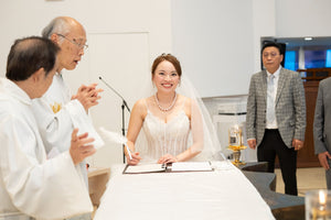 婚禮新娘婚紗，香港婚紗店，婚紗租借，香港婚紗租借，香港婚紗店推薦，新娘婚紗租借，新娘婚紗租借價錢，輕婚紗推薦，輕婚紗價錢，拖尾婚紗，魚尾婚紗，婚紗店推薦，觀塘婚紗店，婚紗禮服租借價錢，媽媽衫，奶奶衫，婚禮服裝，婚紗店推介，新娘晚裝價錢，A line晚裝，晚裝推薦，宴會晚裝推介，新娘婚紗，婚紗攝影，平腳婚紗，婚紗頭紗，婚紗店香港，婚紗租借推薦，婚紗租借推介，婚紗租借費用，婚紗租借推薦香港，組婚紗幾錢，組婚紗香港