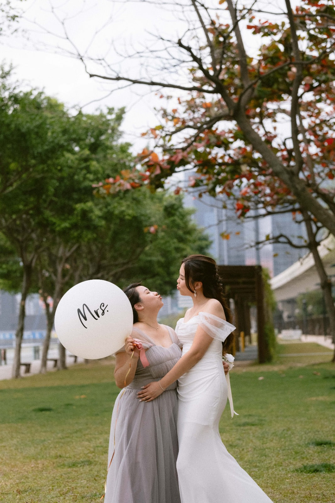 姐妹裙，姐妹衫，婚紗禮服租借，Big Day，Prewedding，晚裝租借，香港姐妹裙租借，香港姐妹裙現貨，香港姐妹裙趕急，姐妹裙租借，香港姐妹裙租借推薦，推薦姐妹裙，伴娘裙香港，香港做伴娘