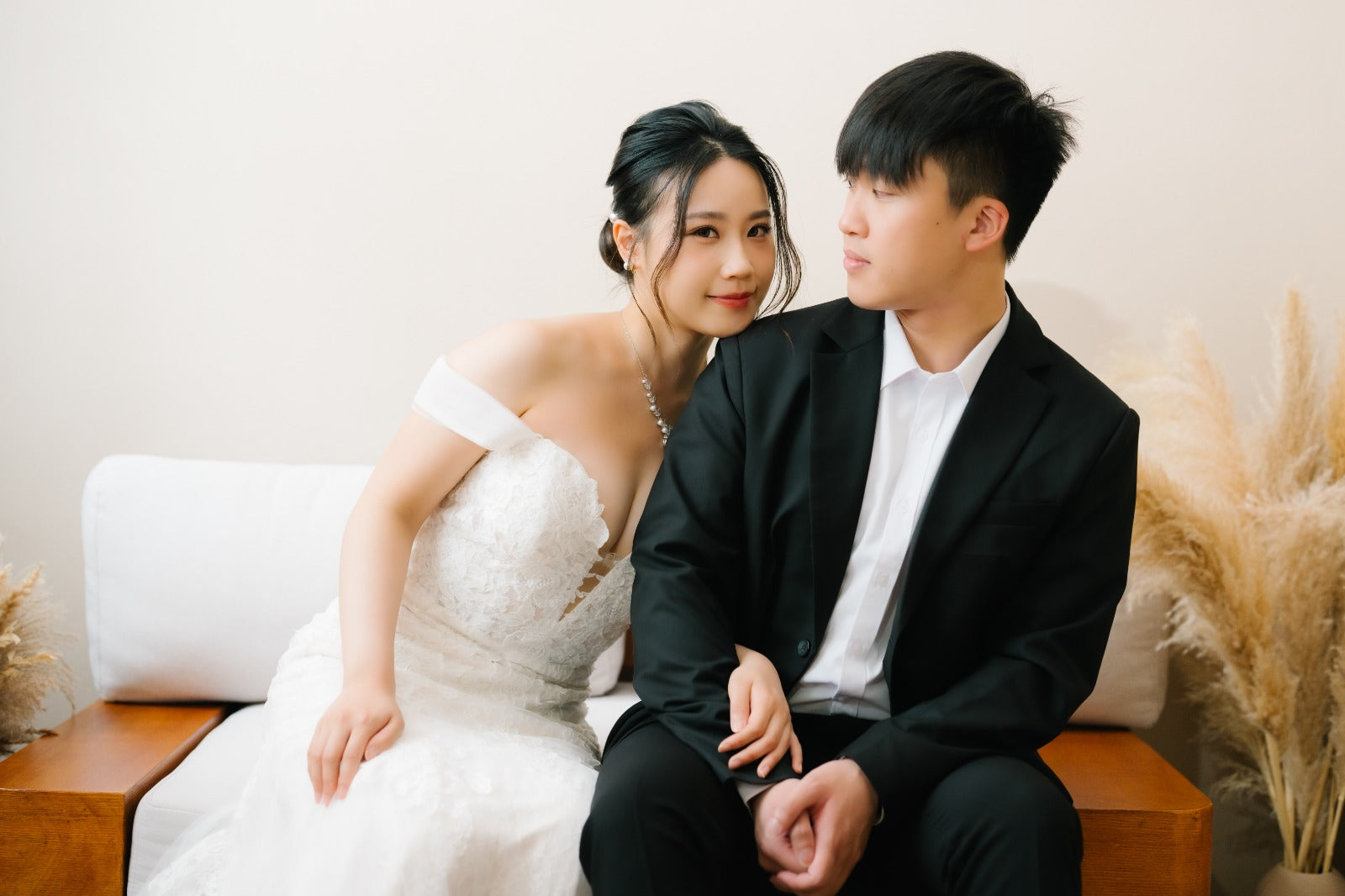 新蒲崗室內輕婚禮，香港室內輕婚禮，香港室內輕婚禮場地，室內婚攝，香港輕婚禮場地，輕婚禮場地，輕婚禮香港，香港室內婚紗照，香港室內婚紗攝影，香港輕婚紗，香港婚紗，香港輕婚禮，香港輕婚禮籌備，香港輕婚禮場地推薦，香港室內輕婚禮推薦，香港小型證婚場地,香港小型證婚場地推薦，香港輕婚禮證婚套餐，香港輕婚禮證婚套餐價錢，香港輕婚禮證婚套餐推薦，香港室內輕婚禮證婚場地，香港室內輕婚禮證婚場地推薦，香港室內婚禮場地，婚禮場地，婚禮場地推薦
