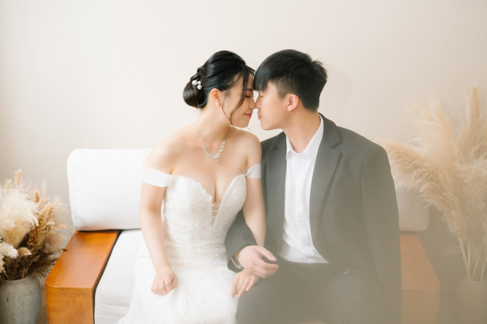 新蒲崗室內輕婚禮，香港室內輕婚禮，香港室內輕婚禮場地，室內婚攝，香港輕婚禮場地，輕婚禮場地，輕婚禮香港，香港室內婚紗照，香港室內婚紗攝影，香港輕婚紗，香港婚紗，香港輕婚禮，香港輕婚禮籌備，香港輕婚禮場地推薦，香港室內輕婚禮推薦，香港小型證婚場地,香港小型證婚場地推薦，香港輕婚禮證婚套餐，香港輕婚禮證婚套餐價錢，香港輕婚禮證婚套餐推薦，香港室內輕婚禮證婚場地，香港室內輕婚禮證婚場地推薦，香港室內婚禮場地，婚禮場地，婚禮場地推薦