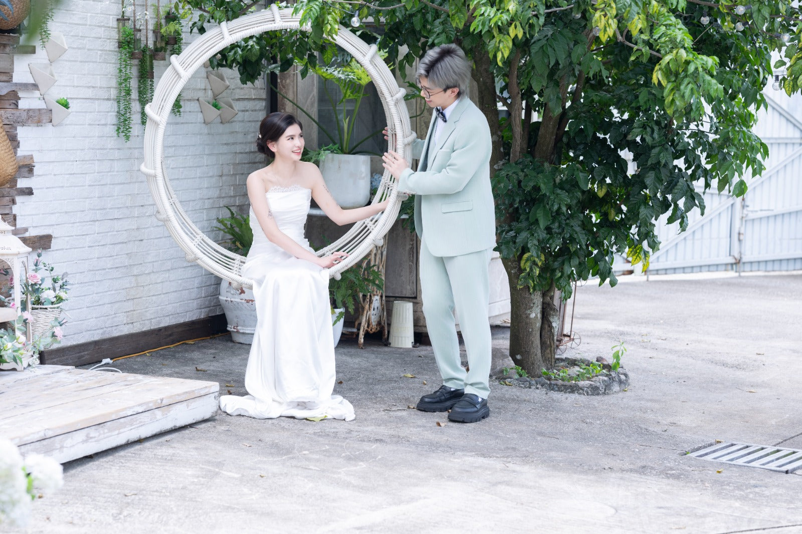 婚紗攝影，婚紗攝影套餐，Prewedding，婚紗攝影價錢，Prewedding推介，Prewedding套餐，Prewedding價錢，婚紗禮服租借，婚紗租借套餐，婚紗租借價錢，婚紗攝影推介，婚紗攝影化妝，結婚照，結婚相，婚禮新娘化妝，媽媽衫，新娘晚裝，婚紗店推薦，婚紗店推介，戶外婚紗攝影，室內婚紗攝影
