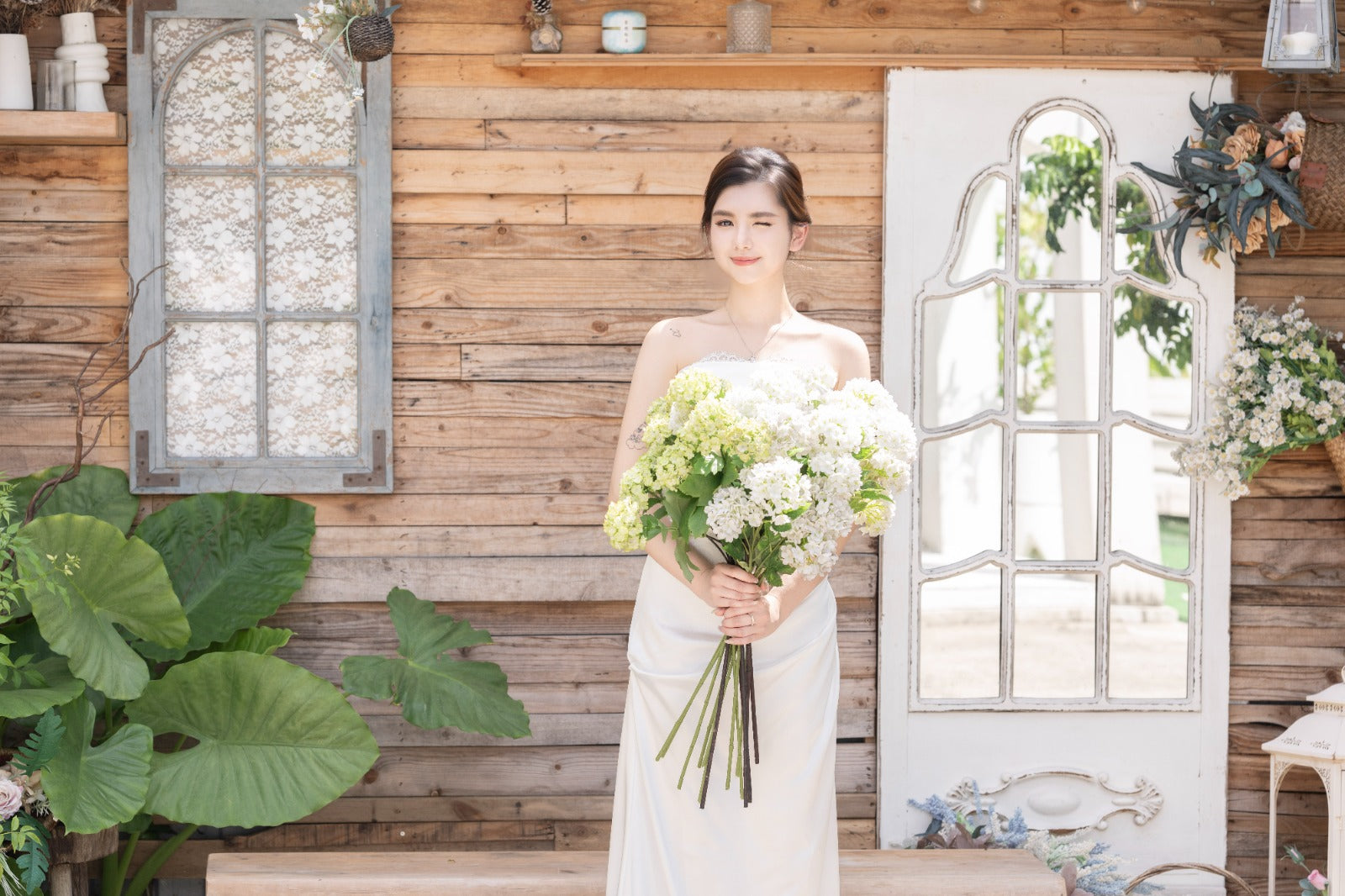 婚紗照攝影，室內婚紗攝影，室內婚紗攝影價錢，室內婚紗攝影套餐，室內婚紗攝影推介，室內婚紗攝影推薦，婚紗攝影價錢，婚紗攝影價錢推介，婚紗攝影推薦，香港濟州島天梯拍攝，戶外prewedding，香港教堂prewedding，香港戶外婚紗照，香港戶外草地婚紗照，香港戶外婚紗照推薦，香港教堂背景prewedding，香港教堂背景婚紗照，香港私人場地prewedding，香港私人影棚prewedding