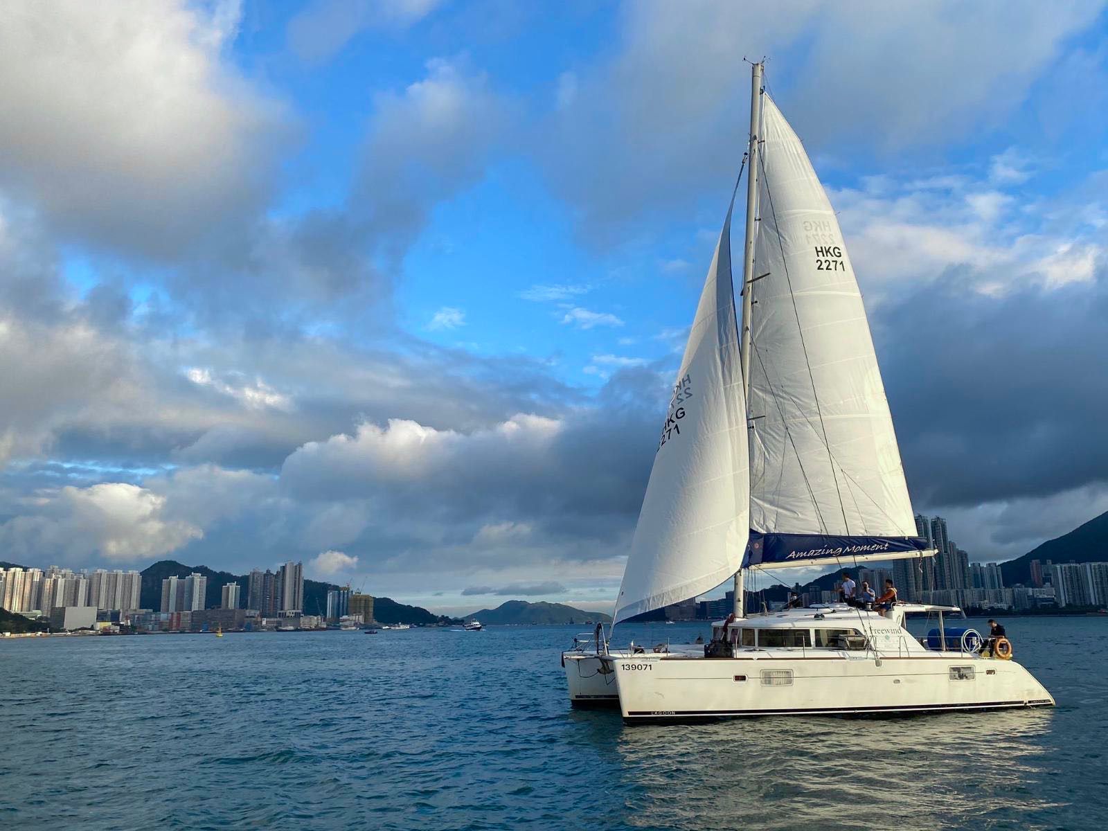 游艇Prewedding Package，香港游艇Prewedding，香港全包一站式游艇Prewedding 套餐，海上婚禮攝影，香港海上攝影推薦，游艇拍攝。海上婚攝推薦，香港Prewedding，豪華游艇