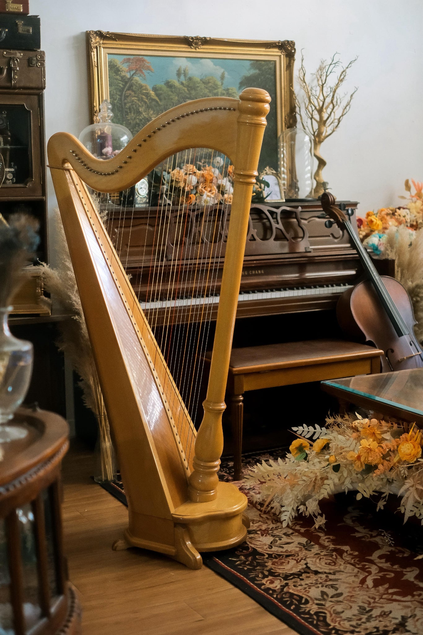 Hong Kong Retro Style Indoor Photo Studio Prewedding Package (Pet Friendly)