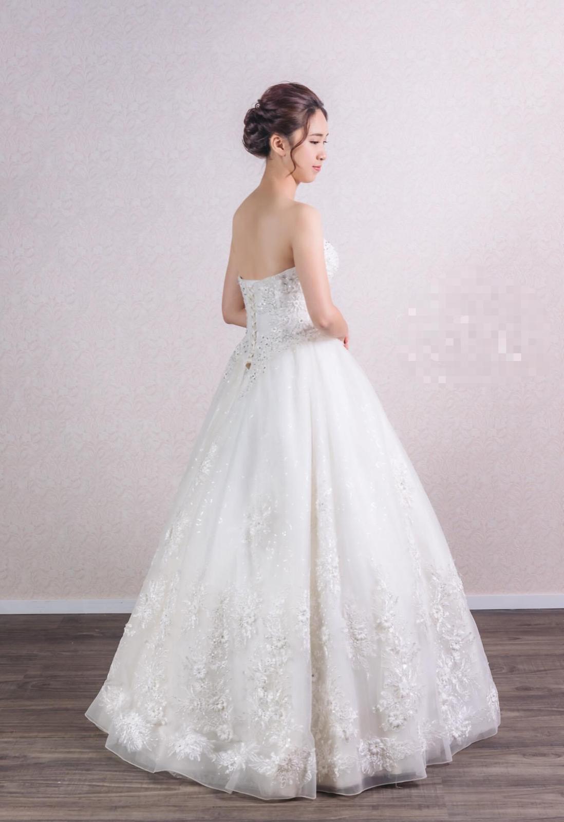婚紗禮服租借(新娘/新郎)，經濟婚紗，租婚紗價錢，婚紗店，婚紗照，2022新娘化妝，Pre Wedding，婚禮攝影推薦，婚禮攝影，婚禮攝影推介，婚紗攝影，註冊化妝價錢，婚禮化妝價錢，新娘化妝價錢，化妝師推介，化妝師推薦，Suki makeup，婚禮化妝師推介，新娘化妝師推薦，婚攝，Pre Wedding套餐，婚攝套餐