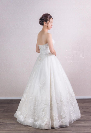 婚紗禮服租借(新娘/新郎)，經濟婚紗，租婚紗價錢，婚紗店，婚紗照，2022新娘化妝，Pre Wedding，婚禮攝影推薦，婚禮攝影，婚禮攝影推介，婚紗攝影，註冊化妝價錢，婚禮化妝價錢，新娘化妝價錢，化妝師推介，化妝師推薦，Suki makeup，婚禮化妝師推介，新娘化妝師推薦，婚攝，Pre Wedding套餐，婚攝套餐