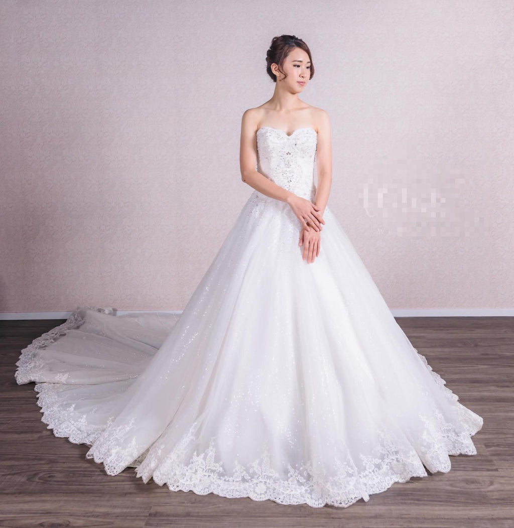 婚紗禮服租借(新娘/新郎)，經濟婚紗，租婚紗價錢，婚紗店，婚紗照，2022新娘化妝，Pre Wedding，婚禮攝影推薦，婚禮攝影，婚禮攝影推介，婚紗攝影，註冊化妝價錢，婚禮化妝價錢，新娘化妝價錢，化妝師推介，化妝師推薦，Suki makeup，婚禮化妝師推介，新娘化妝師推薦，婚攝，Pre Wedding套餐，婚攝套餐